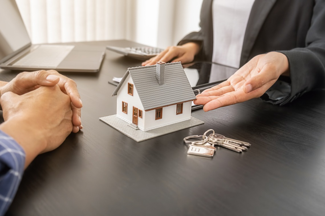 Why a Tamarama Buyers Agent Is Used in Suburbs With Limited Listings